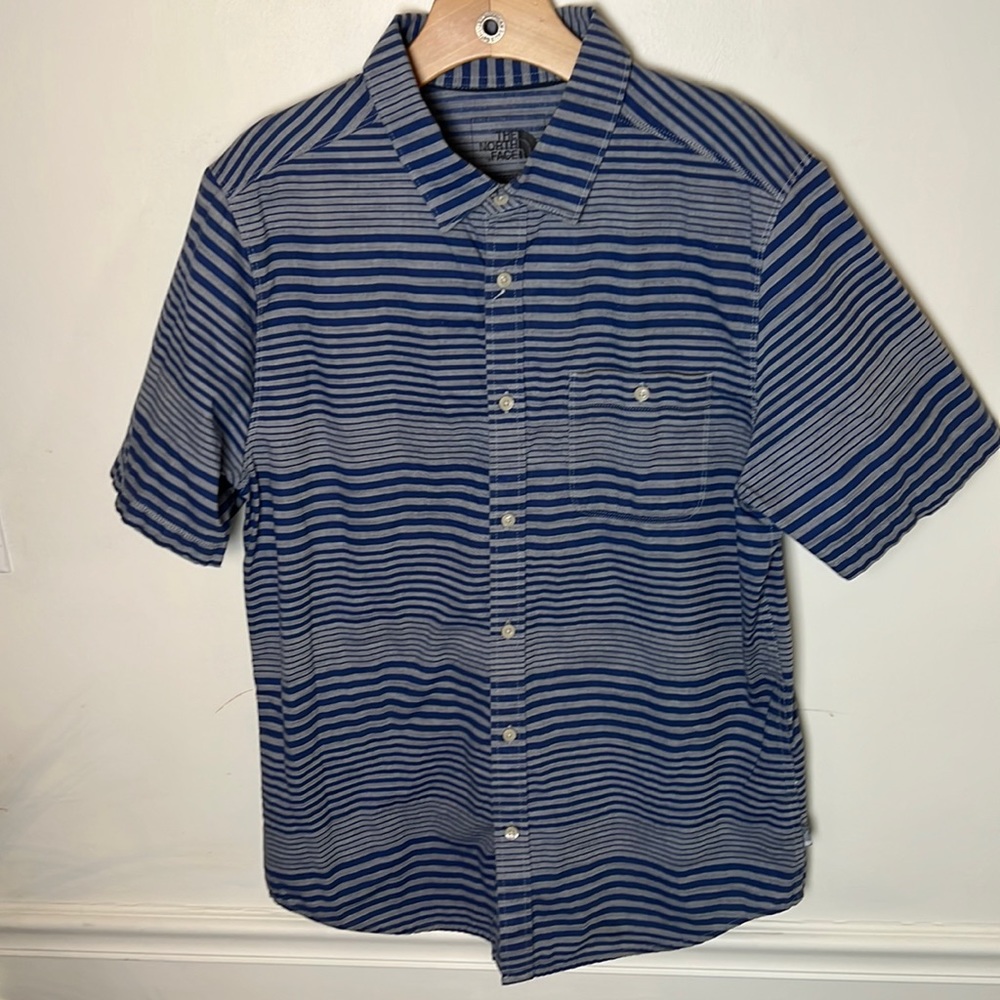The North face Blue and grey striped short sleeve button down